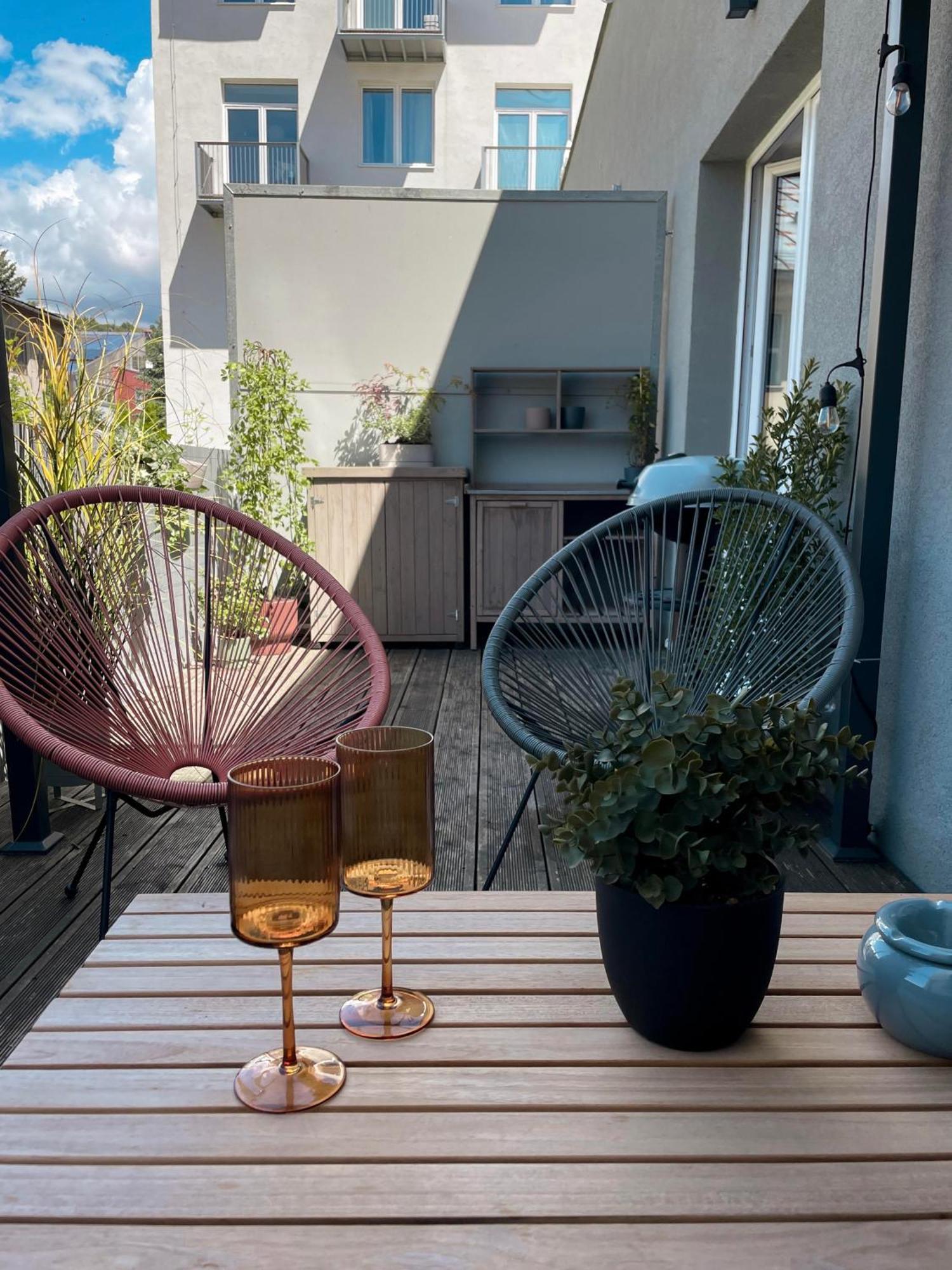 Noda - Nordic Design Apartment With Terrace Lipótszentmiklós Kültér fotó